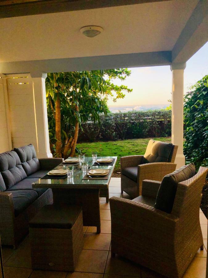 Appartement Au Bord De L'Eau Le Moule Exterior foto